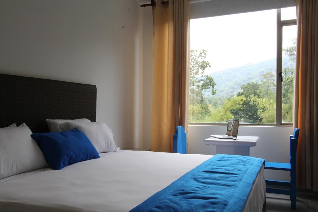 Hotel Ventura Loma Mesa de Ruitoque Eksteriør billede