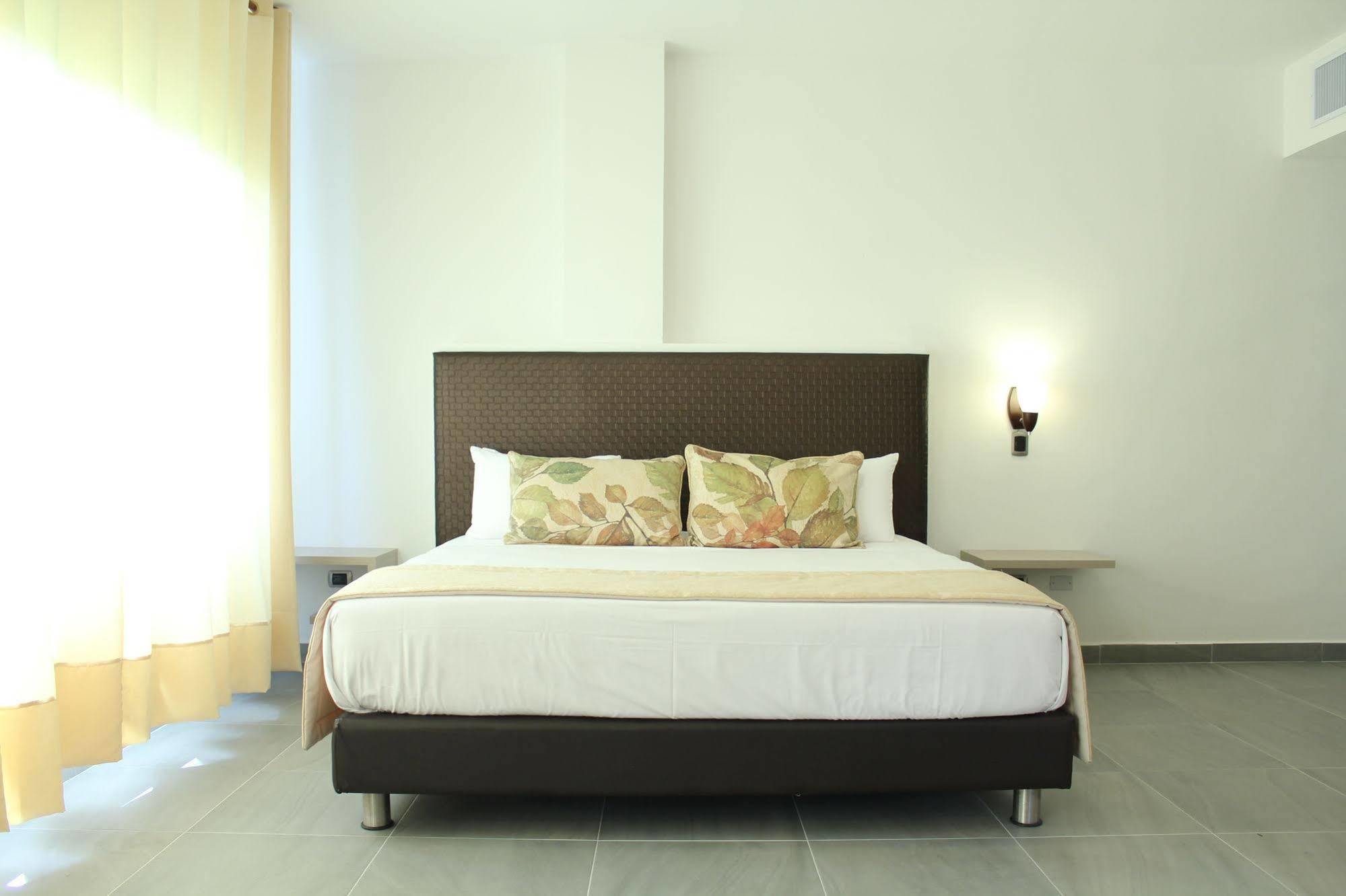 Hotel Ventura Loma Mesa de Ruitoque Eksteriør billede